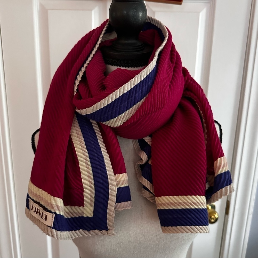ETNICO Scarf Sarong Wrap Cerise Pink, Blue & Taupe EUC approx 108 x 104 - Picture 2 of 6